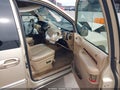 Photo 5 of 17 — 2000 Chrysler Town & Country