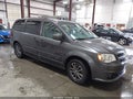 Photo 1 of 17 — 2017 Dodge Grand Caravan