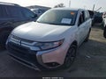 Photo 2 of 17 — 2019 Mitsubishi Outlander
