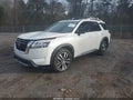 Photo 2 of 18 — 2024 Nissan Pathfinder