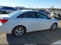 Photo 13 of 18 — 2015 Chevrolet Cruze