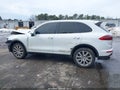 Photo 15 of 18 — 2016 Porsche Cayenne
