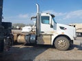 2015 Peterbilt 567 — photo 12 of 14 | VIN 1XPCDP9X9FD288210