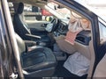 Photo 5 of 16 — 2020 Chrysler Voyager