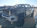 2015 GMC Sierra 3500 HD — photo 2 of 10 | VIN 1GT424E85FF579400