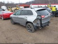 2016 Jeep Cherokee — photo 3 of 19 | VIN 1C4PJMCS3GW285218