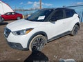 Photo 2 of 17 — 2020 Nissan Kicks