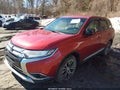 Photo 2 of 16 — 2018 Mitsubishi Outlander