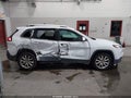 Photo 13 of 16 — 2015 Jeep Cherokee