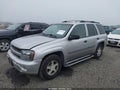 2005 Chevrolet Trailblazer — photo 2 of 11 | VIN 1GNDT13S252167488