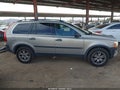Photo 14 of 17 — 2004 Volvo XC90