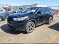 Photo 2 of 19 — 2016 Toyota Highlander
