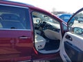2018 Chrysler Pacifica — photo 5 of 17 | VIN 2C4RC1GG7JR306031