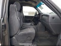 2000 Chevrolet Silverado 1500 — photo 5 of 11 | VIN 2GCEK19T9Y1142480