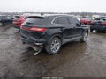 Photo 4 of 18 — 2017 Lincoln MKC