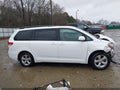Photo 14 of 18 — 2013 Toyota Sienna