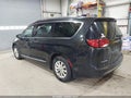 Photo 3 of 17 — 2017 Chrysler Pacifica