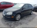 Photo 2 of 12 — 2010 Volkswagen Jetta