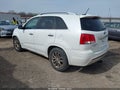 Photo 3 of 16 — 2011 Kia Sorento