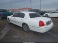 Photo 3 of 12 — 2008 Lincoln Town Car