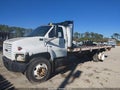 2005 GMC C7500 — photo 11 of 15 | VIN 1GDJ7C1C95F530431