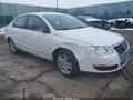 Photo 1 of 16 — 2006 Volkswagen Passat