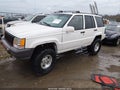 Photo 2 of 11 — 1997 Jeep Grand Cherokee