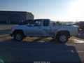 Photo 14 of 16 — 2012 Chevrolet Colorado