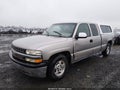 2000 Chevrolet Silverado 1500 — photo 2 of 11 | VIN 2GCEC19T5Y1255100