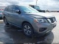 2017 Nissan Pathfinder — photo 1 of 18 | VIN 5N1DR2MN9HC698638