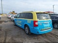 2014 Chrysler Town & Country — photo 3 of 16 | VIN 2C4RC1CG5ER238422