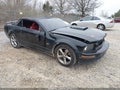 Photo 1 of 16 — 2005 Ford Mustang