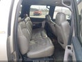 2002 Chevrolet Suburban 1500 — photo 8 of 15 | VIN 3GNEC16Z42G262974