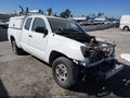 2015 Toyota Tacoma — photo 1 of 22 | VIN 5TFTX4CN1FX054382