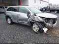 Photo 1 of 10 — 2016 Toyota Highlander