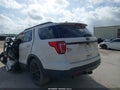 Photo 3 of 16 — 2017 Ford Explorer