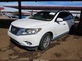 2014 Nissan Pathfinder — photo 2 of 17 | VIN 5N1CR2MN0EC641347