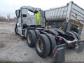 Photo 3 of 14 — 2020 Volvo VNR