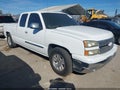 2006 Chevrolet Silverado 1500 — photo 1 of 11 | VIN 1GCEC19T76Z167153
