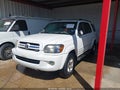2005 Toyota Sequoia — photo 2 of 12 | VIN 5TDZT34A15S254971