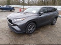 Photo 2 of 20 — 2020 Toyota Highlander