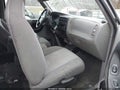 Photo 5 of 11 — 2000 Mazda B4000