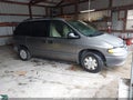 1998 Dodge Caravan — photo 1 of 11 | VIN 2B4FP25B9WR681346