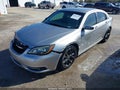Photo 2 of 12 — 2014 Chrysler 200