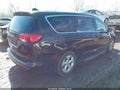 Photo 4 of 17 — 2017 Chrysler Pacifica