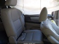 2015 Honda Odyssey — photo 8 of 17 | VIN 5FNRL5H69FB058686