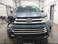 Photo 13 of 17 — 2017 Toyota Highlander