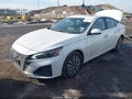 2025 Nissan Altima — photo 2 of 17 | VIN 1N4BL4DW1SN304813
