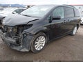 2011 Toyota Sienna — photo 2 of 19 | VIN 5TDDK3DC8BS016092