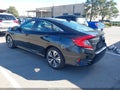 2017 Honda Civic — photo 3 of 18 | VIN 2HGFC1F7XHH659868